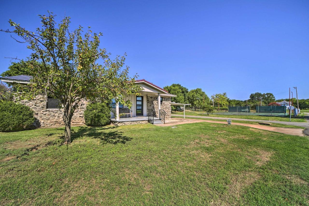 Eufaula Retreat With Lake Views Walk To Marina Villa Exterior foto